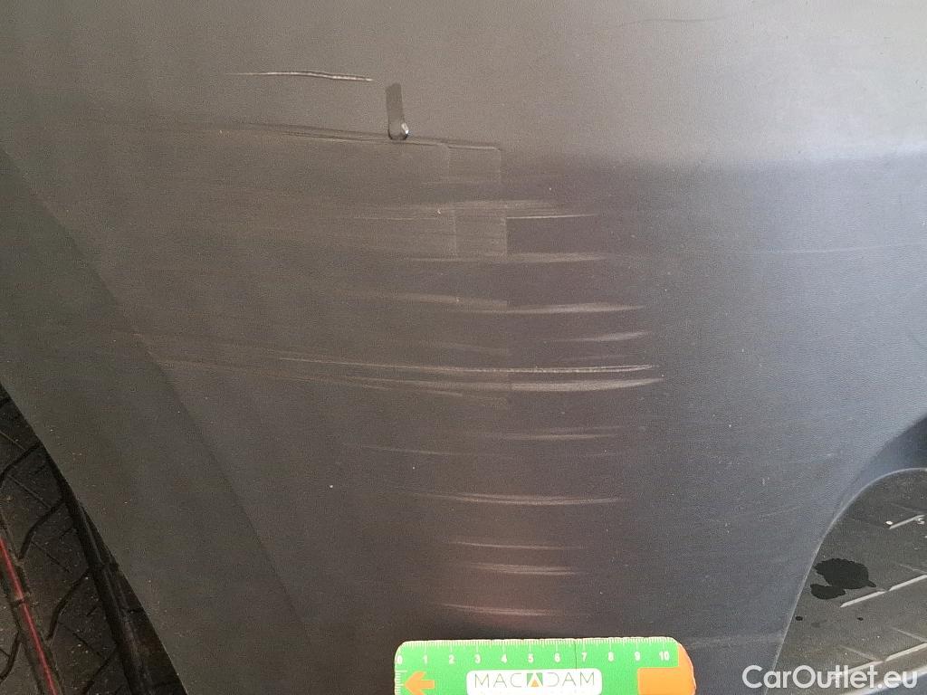  Renault  Master  III Fourgon L2H2 3 5 Grand Confort dCi 135CV BVM6 E6dT #26