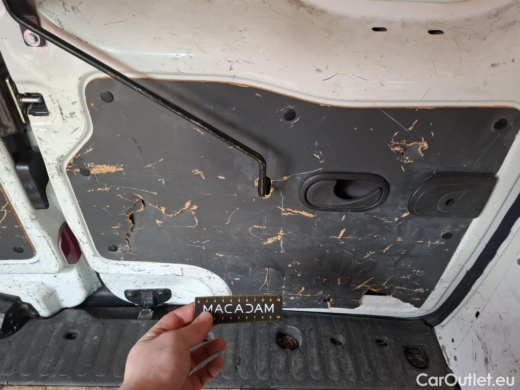  Renault  Kangoo  Express Grand Confort (L1) 1.5 dCi 90CV BVM5 E6 #41