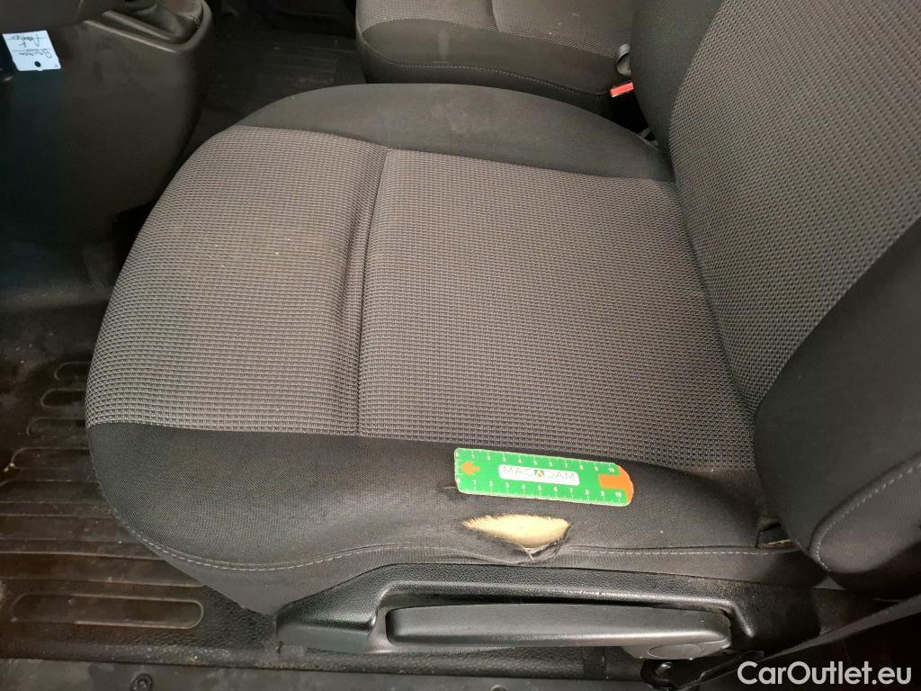  Renault  Master RENAULT  / 2019 / 4P / Fourgon tôlé FG Tr GCF F3500 L2H3 dCi 135 #1