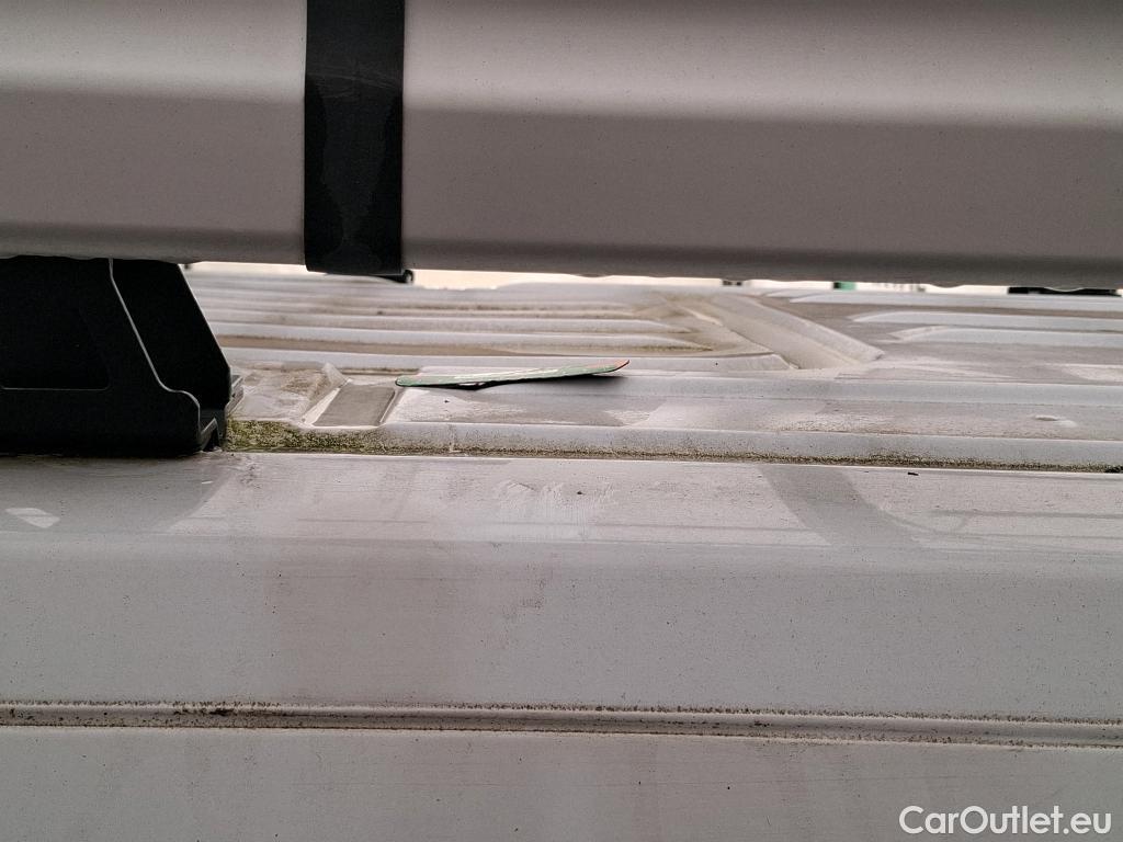  Renault  Master  III Fourgon L2H2 3 5 Grand Confort dCi 135CV BVM6 E6dT #8