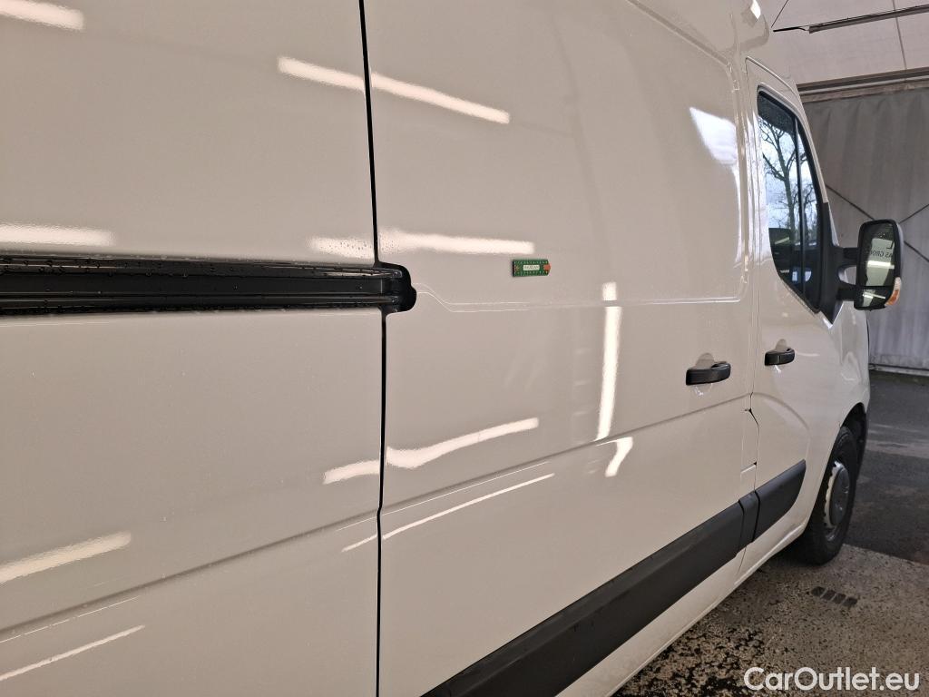  Renault  Master  III Fourgon L2H2 3 3 Grand Confort dCi 135CV BVM6 E6d #14