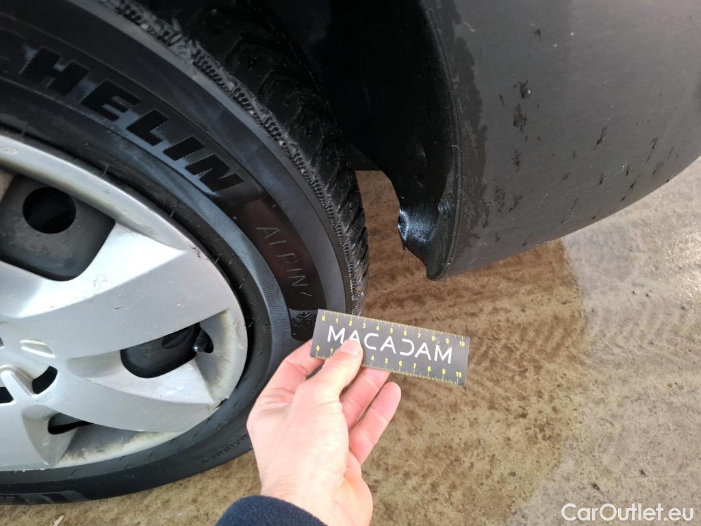  Renault  Kangoo  II Express Maxi Extra (Série Spéciale) 1.5 dCi 95CV BVM6 E6dT #37