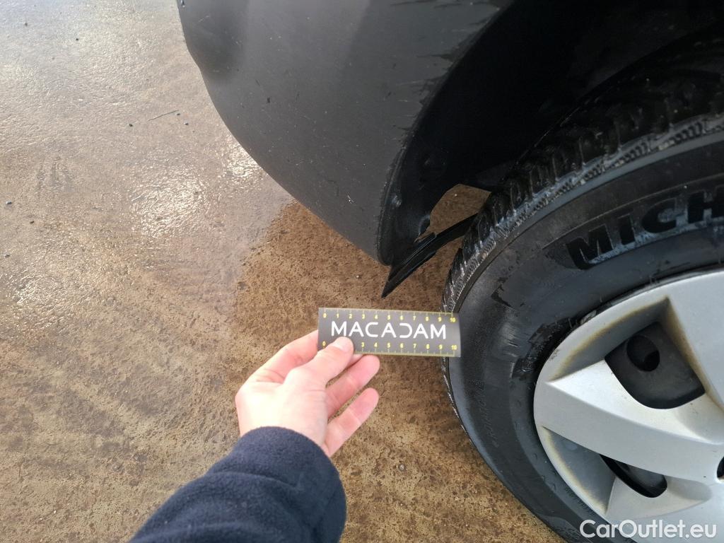  Renault  Kangoo  II Express Maxi Extra (Série Spéciale) 1.5 dCi 95CV BVM6 E6dT #39