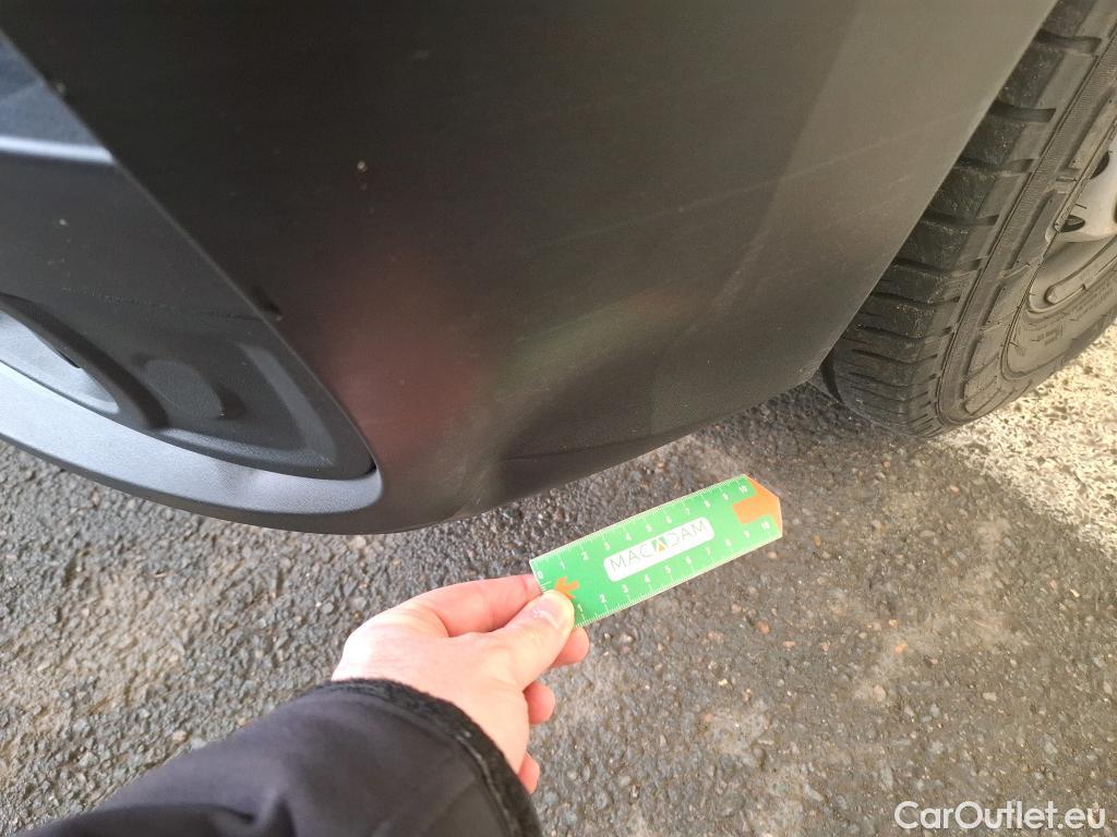  Renault  Master  III Fourgon L2H2 3 3 Grand Confort dCi 135CV BVM6 E6d #6