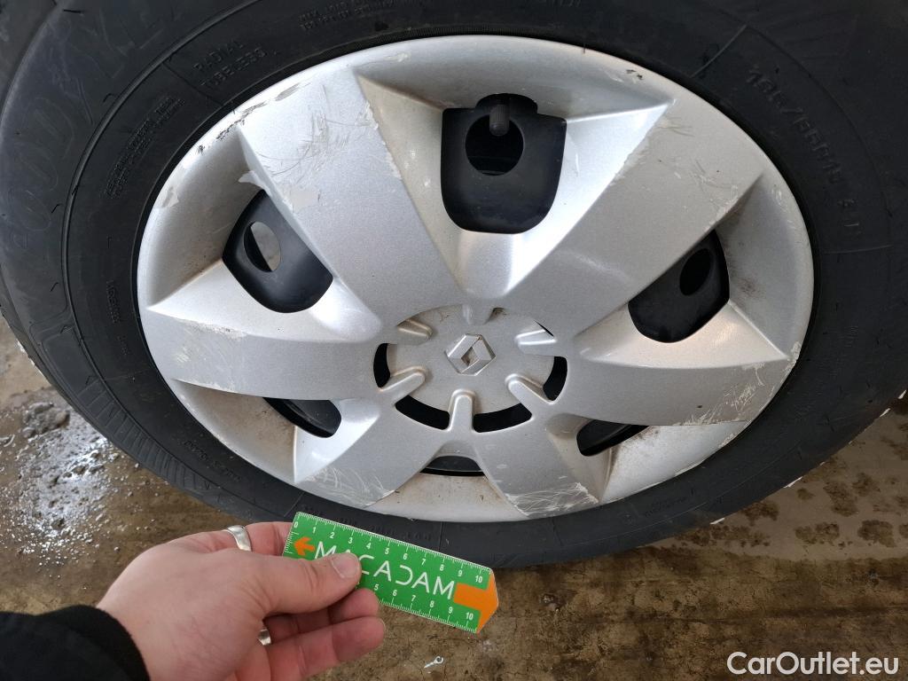  Renault  Kangoo  Express Grand Confort (L1) 1.5 dCi 90CV BVM5 E6 #82