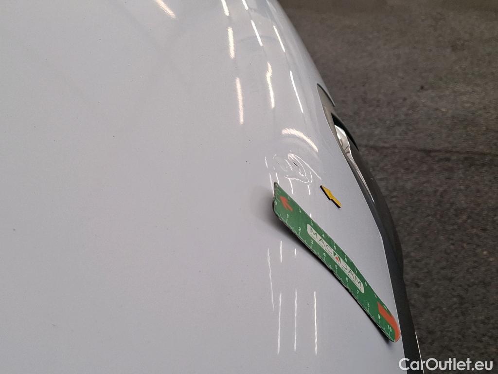  Renault  Master  III Fourgon L2H2 3 5 Grand Confort dCi 135CV BVM6 E6dT #61