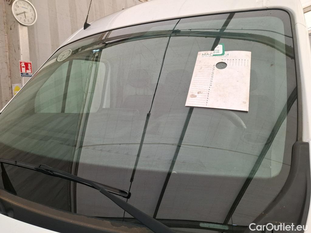  Renault  Master  III Fourgon L2H2 3 5 Grand Confort dCi 135CV BVM6 E6dT #62