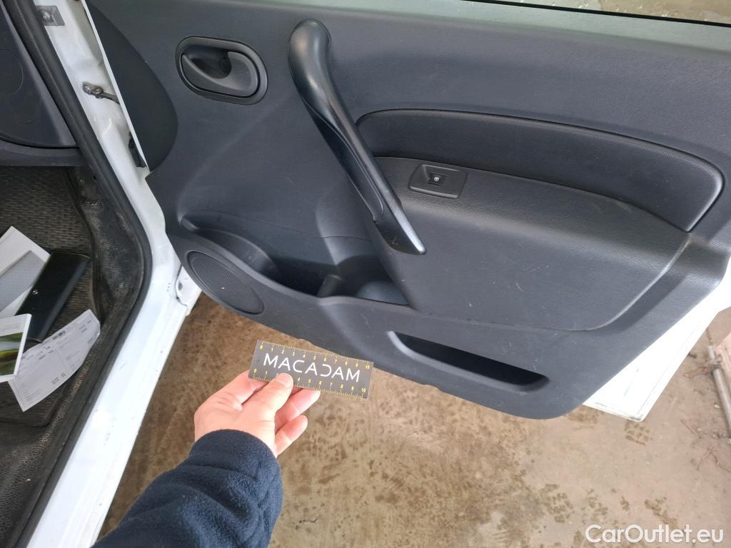  Renault  Kangoo  II Express Maxi Extra (Série Spéciale) 1.5 dCi 95CV BVM6 E6dT #41