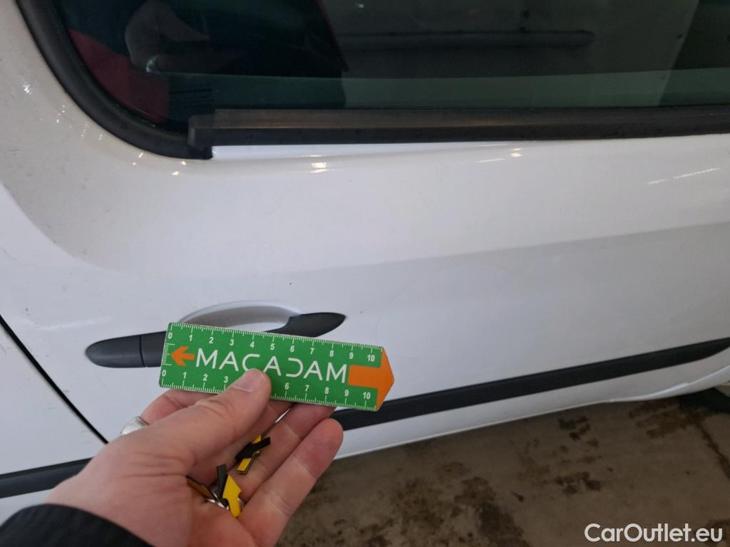  Renault  Kangoo  Express Grand Confort (L1) 1.5 dCi 90CV BVM5 E6 #79