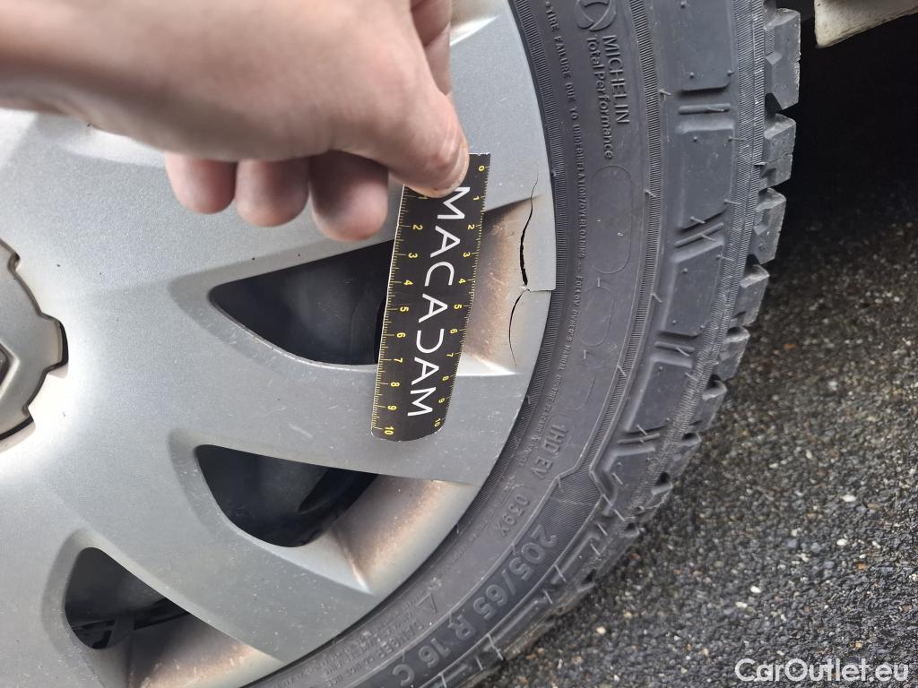  Renault  Trafic  Furgon Grand Confort L1H1 1000 1.6 dCi 125CV BVM6 E6 #9