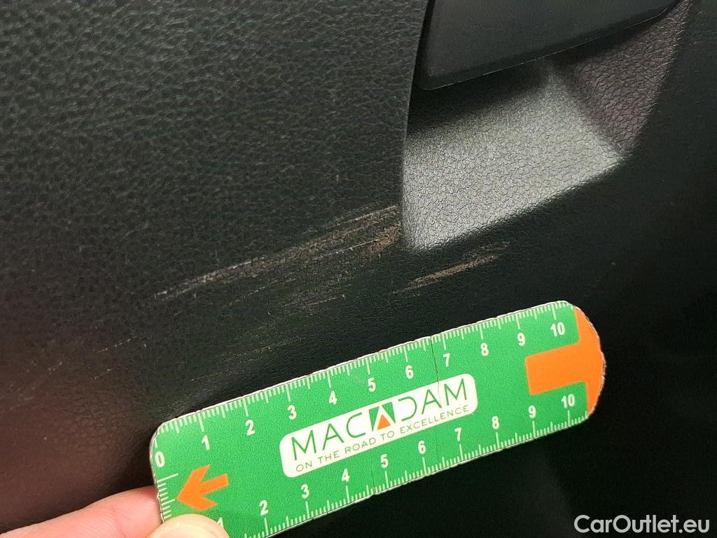  Renault  Trafic RENAULT  VU 4p Fourgon CA GCF L2H1 1200 dCi 120 E6 #5