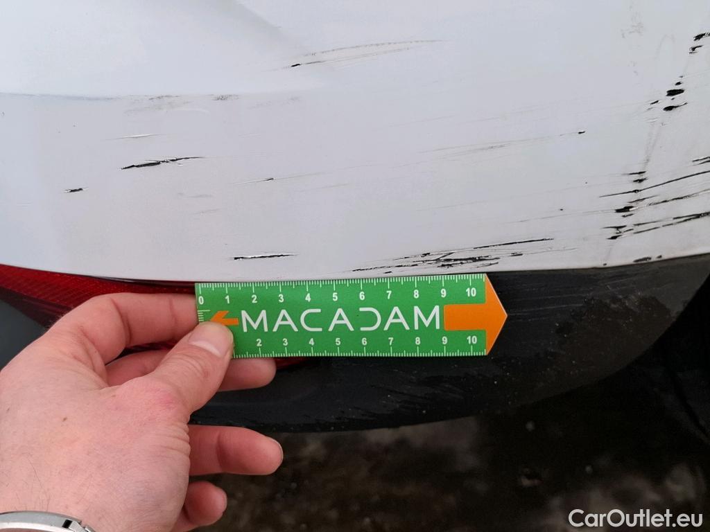  Renault  Megane  IV Berline 5pt. Société Air 1.5 dCi 90CV BVM6 E6 #25