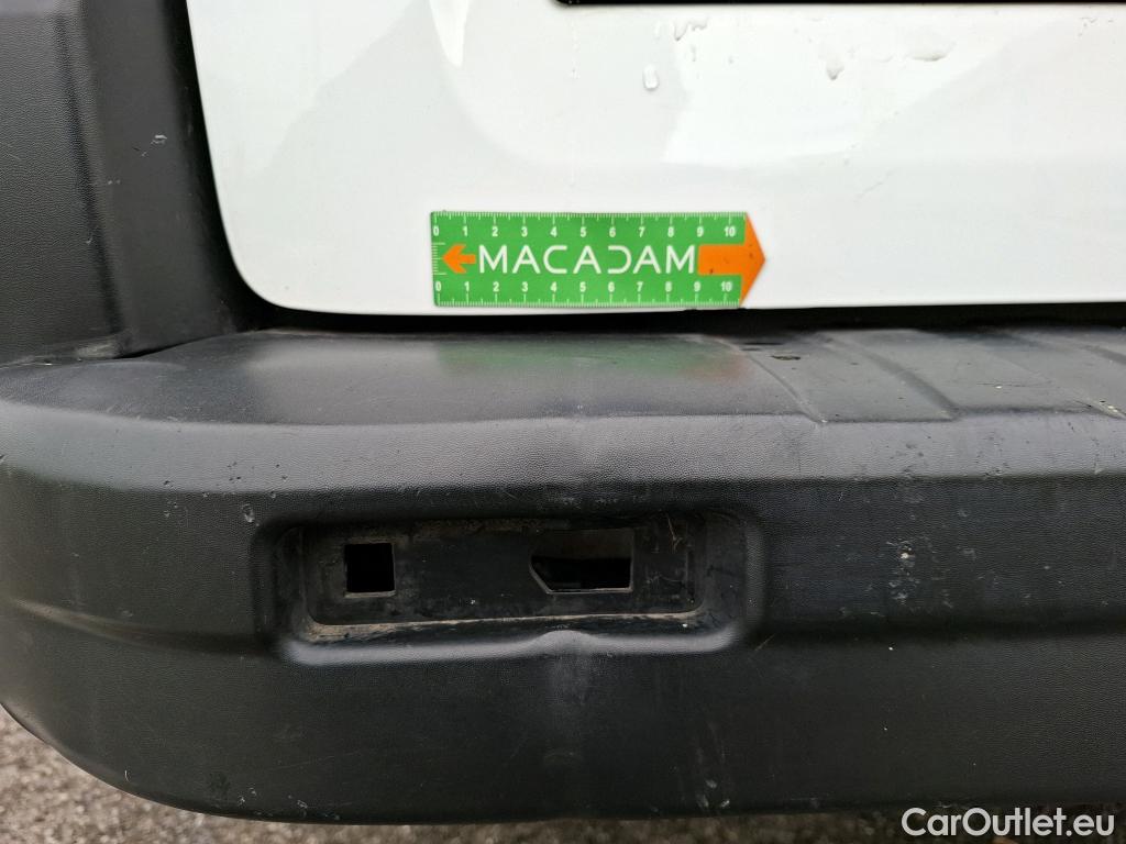  Renault  Trafic RENAULT  VU 4p Fourgon FG GCF L2H1 1300 dCi 120 #6