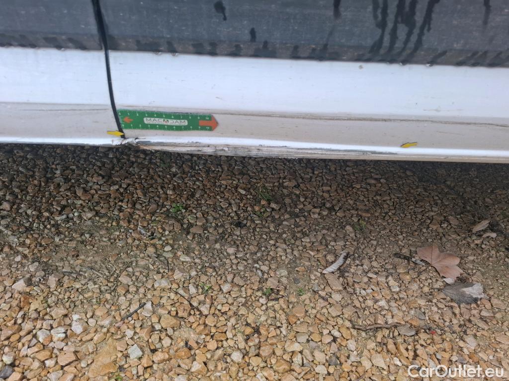  Volkswagen  Crafter VOLKSWAGEN  / 2017 / 4P / Fourgon tôlé 2.0 TDI 140 35 L4H3 Procab Business Line #22