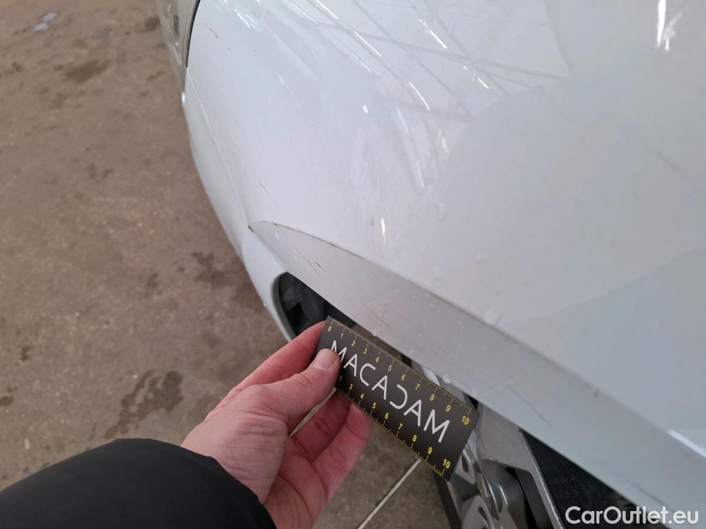  Renault  Megane  IV Berline 5pt. Société Air Nav 1.5 dCi 90CV BVM6 E6 #3