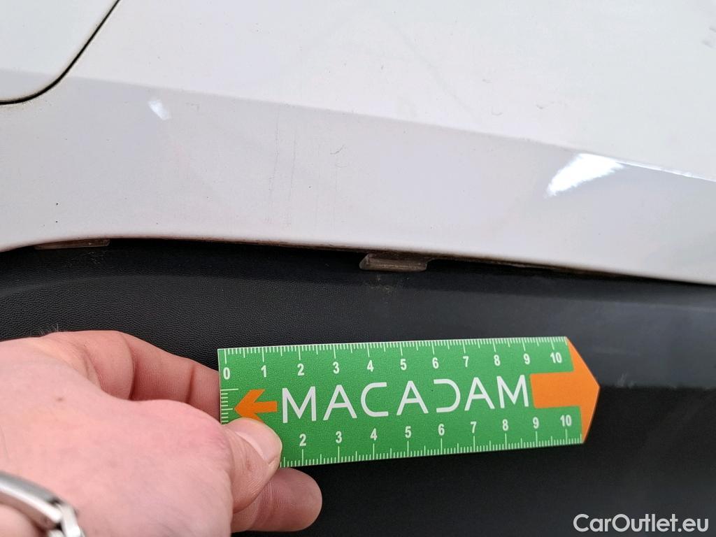  Renault  Megane  IV Berline 5pt. Société Air 1.5 dCi 90CV BVM6 E6 #28