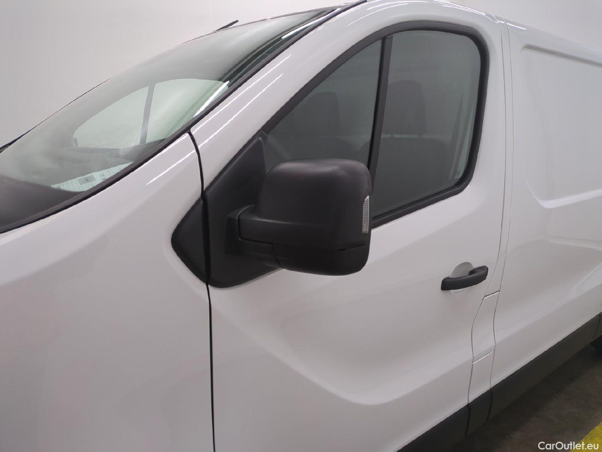  Renault  Trafic  III Fourgon L2H1 3T Confort 2.0 dCi 130CV BVM6 E6d #2