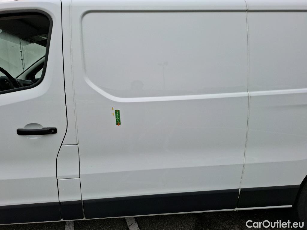  Renault  Trafic RENAULT  VU 4p Fourgon FG GCF L2H1 1300 dCi 120 #25