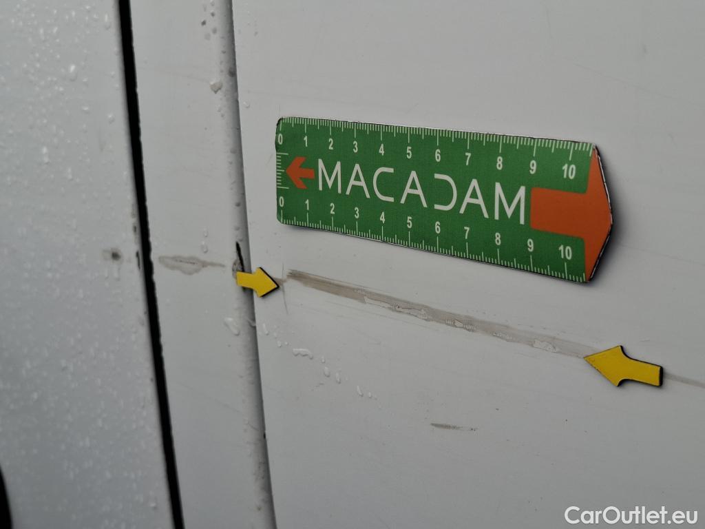  Renault  Trafic  Furgon Grand Confort L1H1 1200 1.6 dCi 125CV BVM6 E6 #25