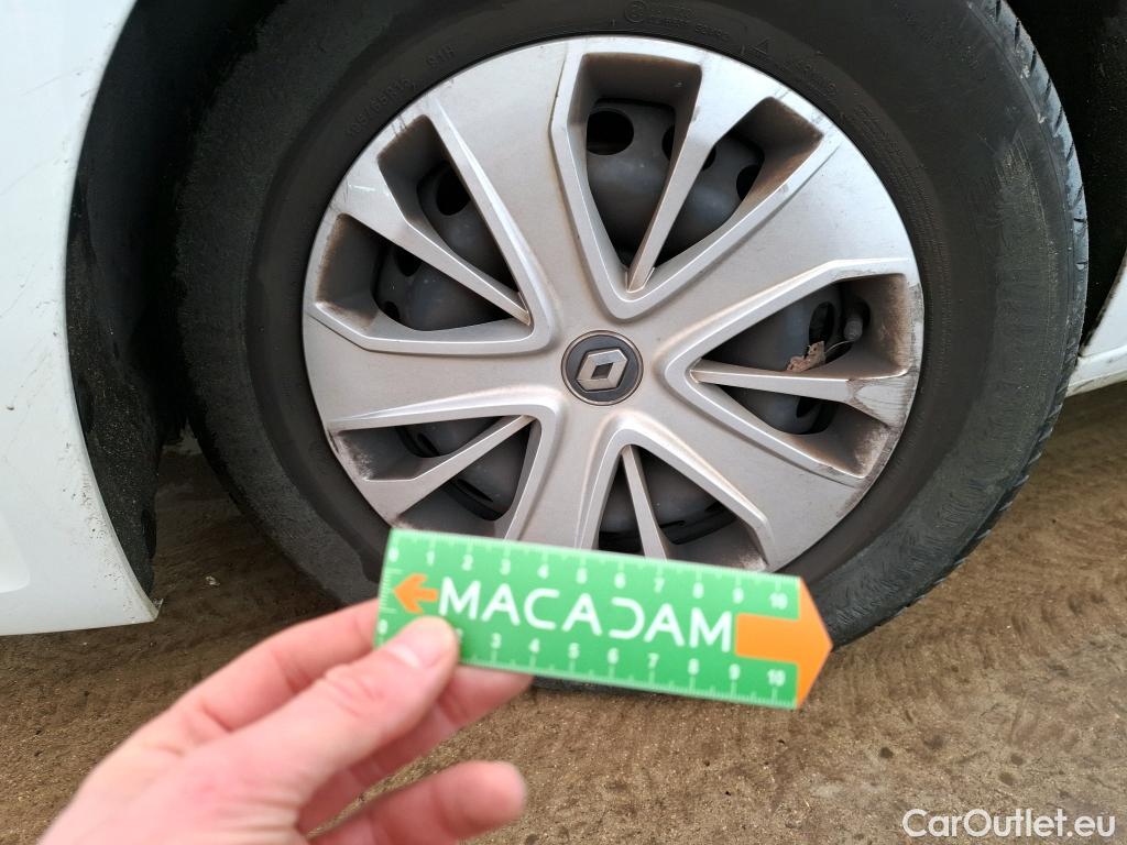  Renault  Megane  IV Berline 5pt. Société Air 1.5 dCi 90CV BVM6 E6 #34