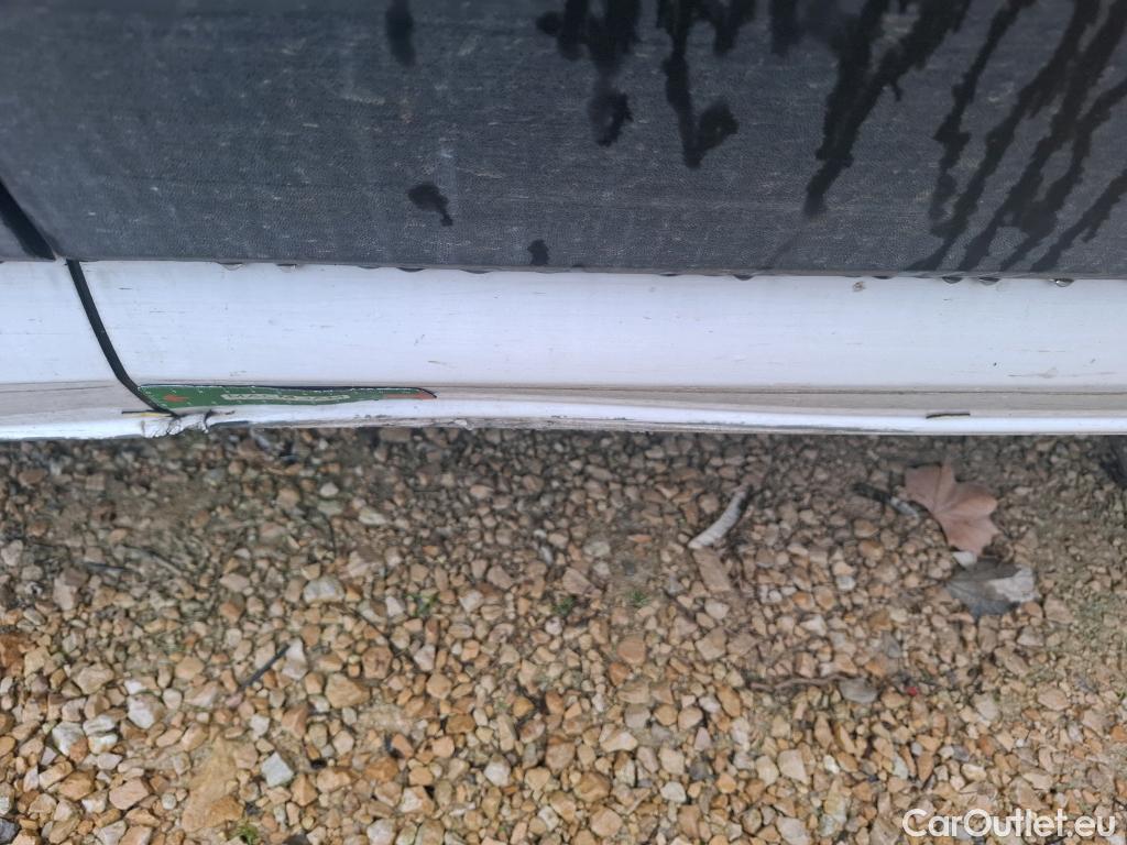  Volkswagen  Crafter VOLKSWAGEN  / 2017 / 4P / Fourgon tôlé 2.0 TDI 140 35 L4H3 Procab Business Line #23