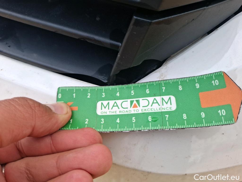  Volkswagen  Crafter VOLKSWAGEN  / 2017 / 4P / Fourgon tôlé 2.0 TDI 140 35 L4H3 Procab Business Line #50