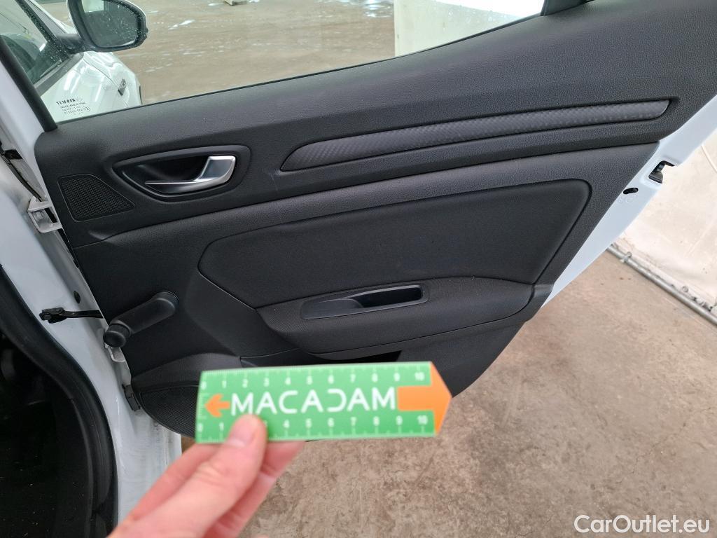  Renault  Megane  IV Berline 5pt. Société Air 1.5 dCi 90CV BVM6 E6 #30