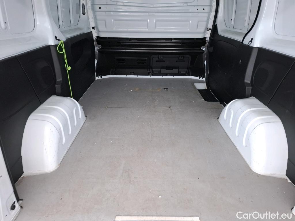  Renault  Trafic RENAULT  / 2021 / 4P / Fourgon tôlé FG GCF L1H1 2T8 Blue dCi 130 #11