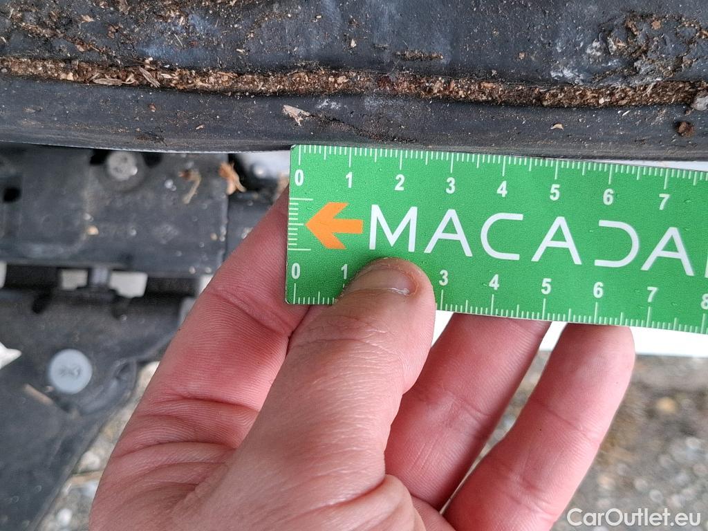  Renault  Trafic RENAULT  VU 4p Fourgon FG GCF L2H1 1300 dCi 120 #14