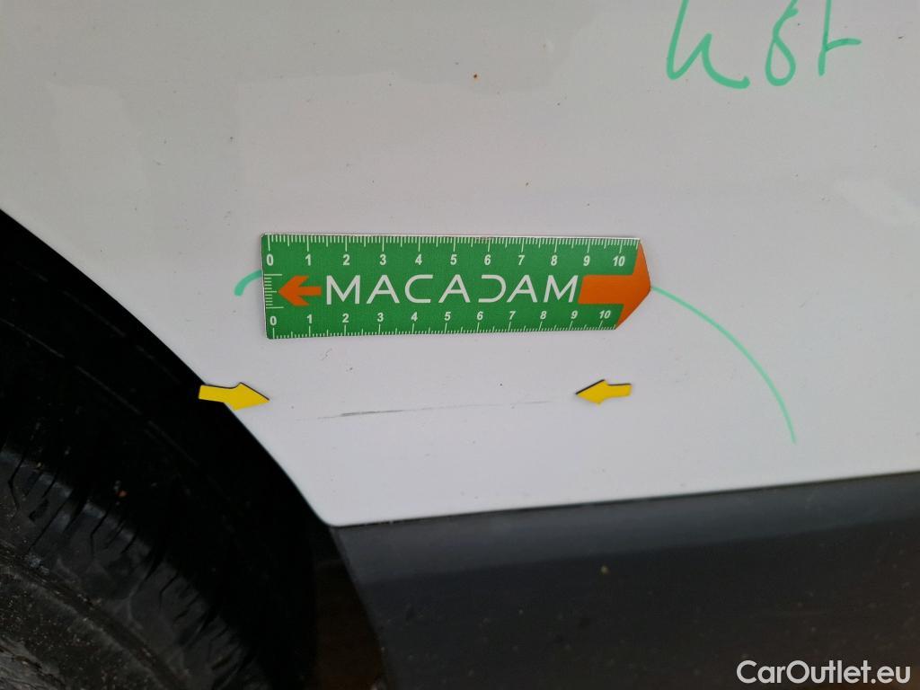  Renault  Trafic  III Fourgon L2H1 3T Grand Confort 2.0 dCi 130CV BVM6 E6d #10