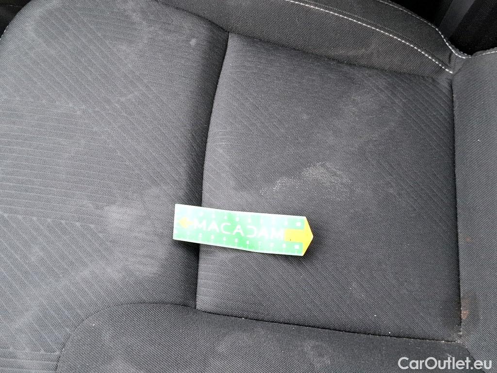  Renault  Trafic RENAULT  VU 4p Fourgon FG GCF L2H1 1300 dCi 120 #24