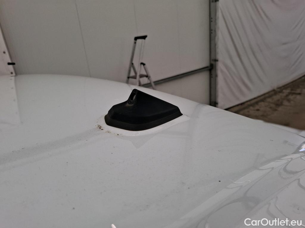  Renault  Trafic  III Fourgon L2H1 3T Grand Confort 2.0 dCi 130CV BVM6 E6d #6