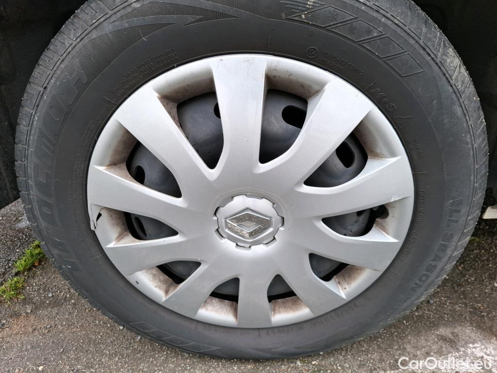  Renault  Trafic RENAULT  VU 4p Fourgon FG GCF L2H1 1300 dCi 120 #19