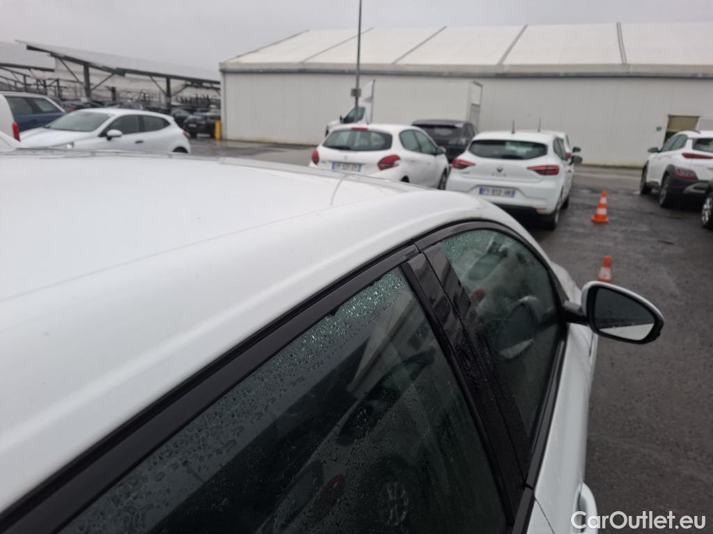  Renault  Megane  IV Berline 5pt. Société Air Nav 1.5 dCi 90CV BVM6 E6 #27