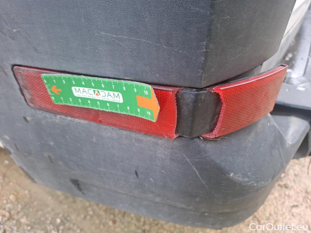  Volkswagen  Crafter VOLKSWAGEN  / 2017 / 4P / Fourgon tôlé 2.0 TDI 140 35 L4H3 Procab Business Line #68