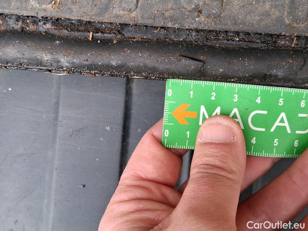  Renault  Trafic RENAULT  VU 4p Fourgon FG GCF L2H1 1300 dCi 120 #9