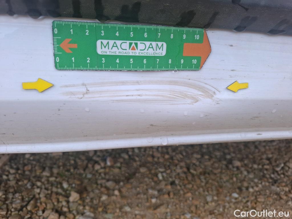  Volkswagen  Crafter VOLKSWAGEN  / 2017 / 4P / Fourgon tôlé 2.0 TDI 140 35 L4H3 Procab Business Line #32