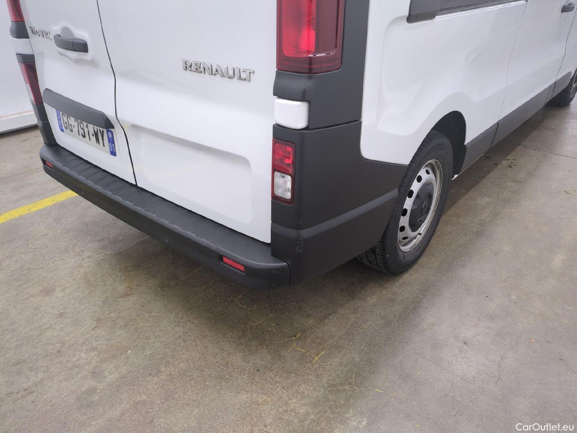  Renault  Trafic  III Fourgon L2H1 3T Confort 2.0 dCi 130CV BVM6 E6d #7