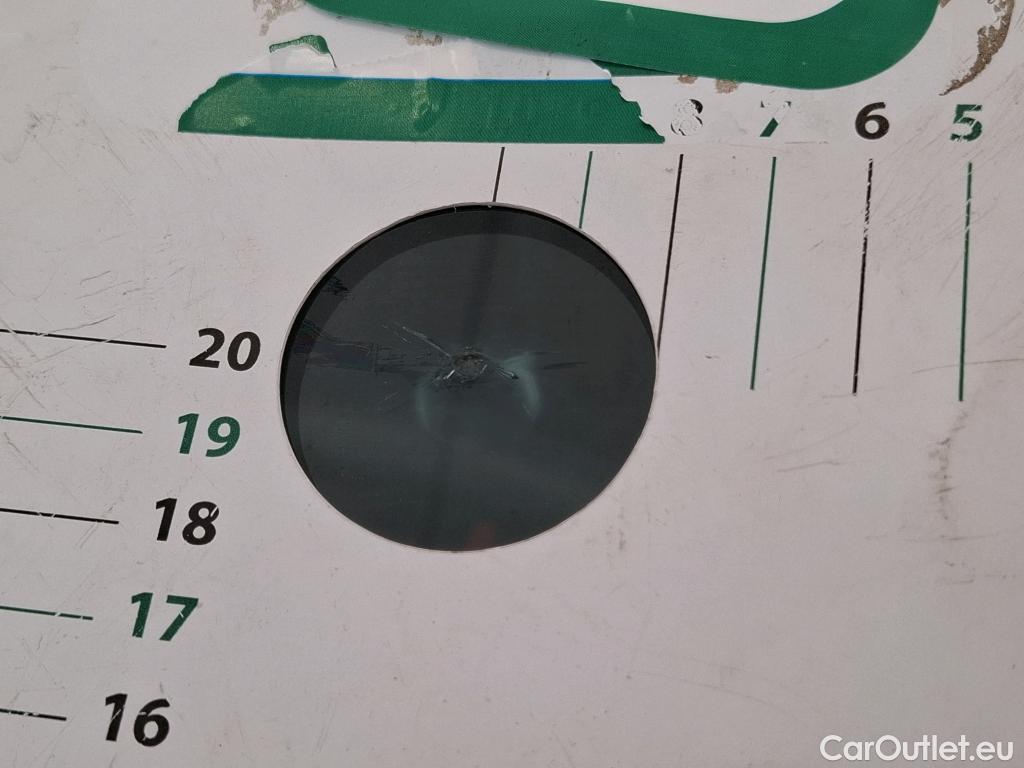  Volkswagen  Crafter  Fourgon Fourgon 35 mittlerer Radstand mit Hochdach FWD 2.0 #2