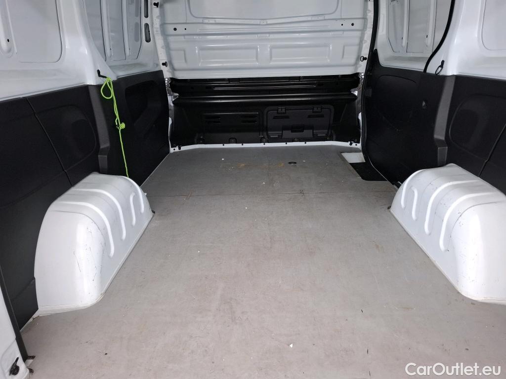  Renault  Trafic RENAULT  / 2021 / 4P / Fourgon tôlé FG GCF L1H1 2T8 Blue dCi 130 #3