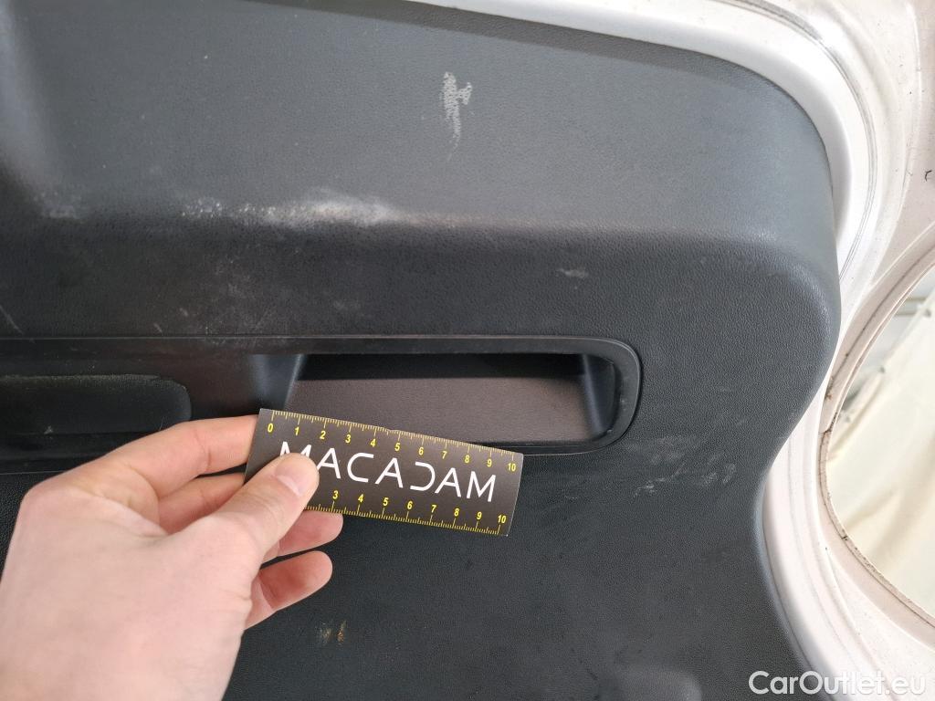  Citroen  C3  Shine Business 1.2 PureTech 110CV BVM6 E6d / TRANSFO VP VF

 #21