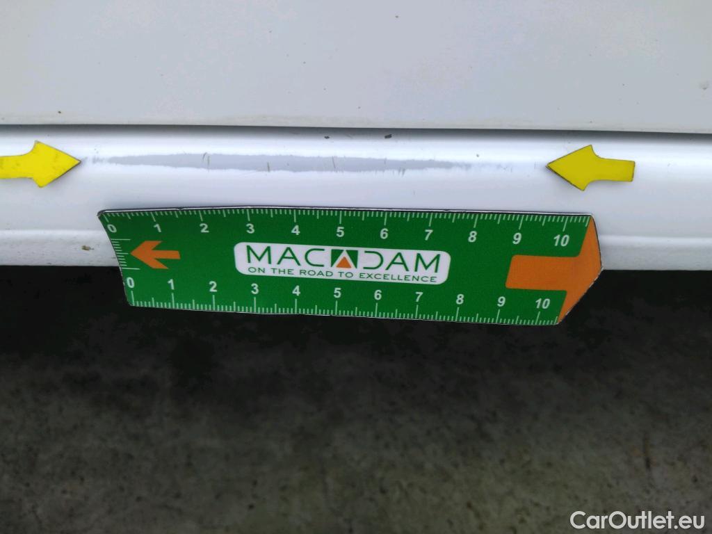  Citroen  Berlingo CITROEN  / 2018 / 4P / Fourgonnette M 1000kg PureTech 110 S&S BVM6 Driver #31