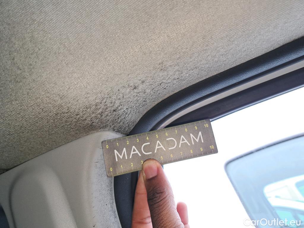  Renault  Kangoo RENAULT  Express / 2013 / 4P / Fourgonnette Gd Volume Gd Confort - Blue dCi 95 #2