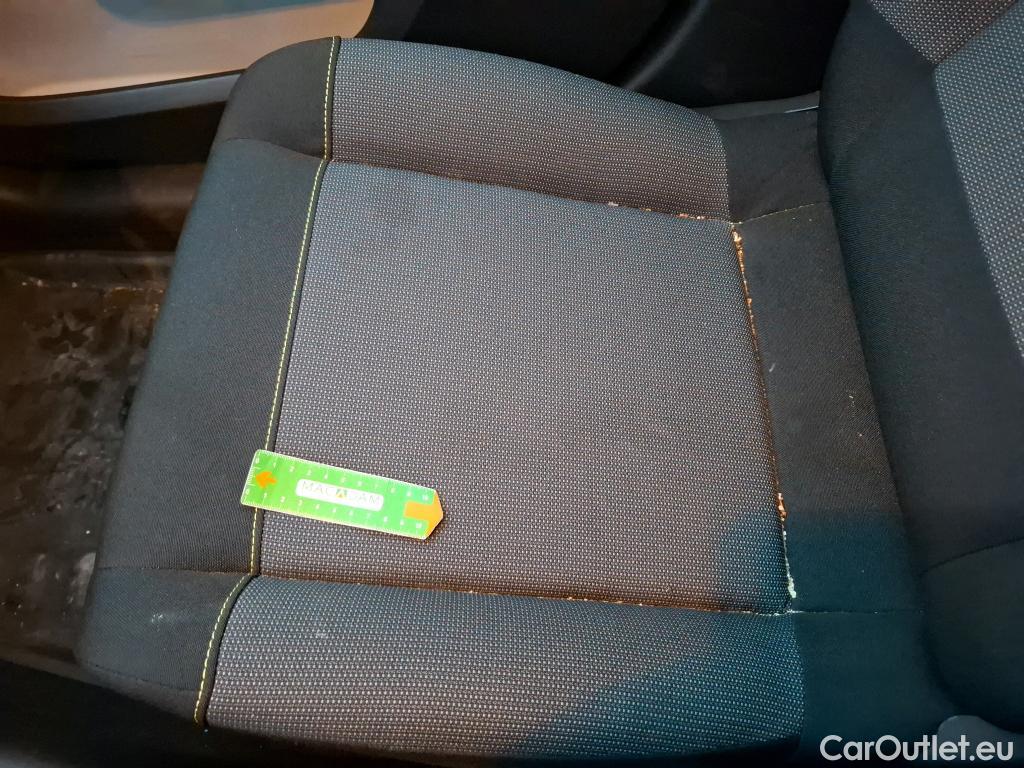  Citroen  C3  Société Feel 1.5 BlueHDI 100CV BVM5 E6dT #6