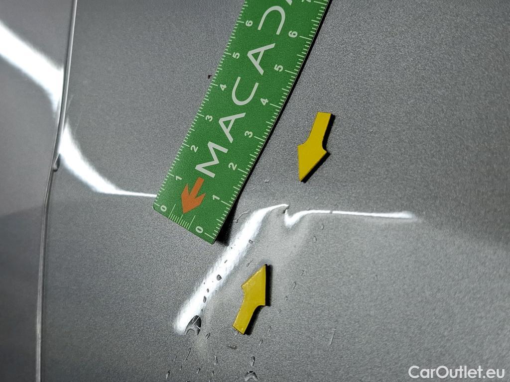  Citroen  C4 CITROEN  Société / 2021 / 5P / Berline PT 130 S&S EAT8 FEEL NAV BUSINESS R #10