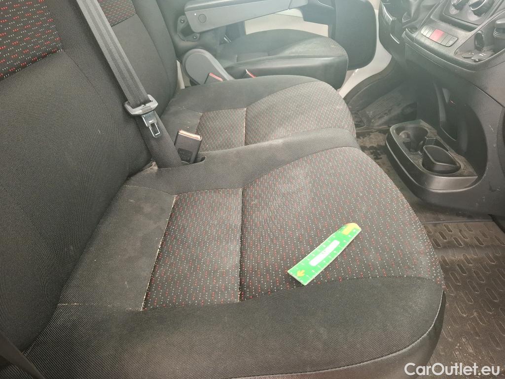  Peugeot  Boxer PEUGEOT  VU 4p Fourgon 2.0 BLUEHDI 110 PREMIUM PA 333 L1H2 #13