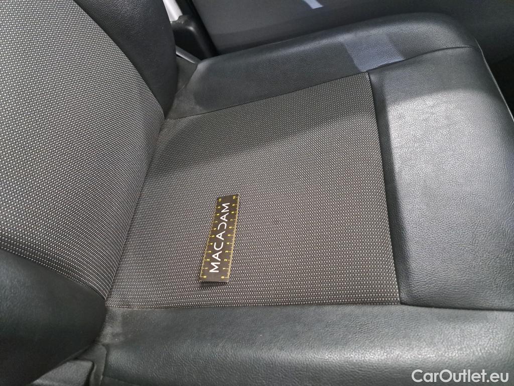  Citroen  Jumpy CITROEN E- / 2016 / 4P / Fourgon tôlé Taille M 136ch 50kWh Club #3