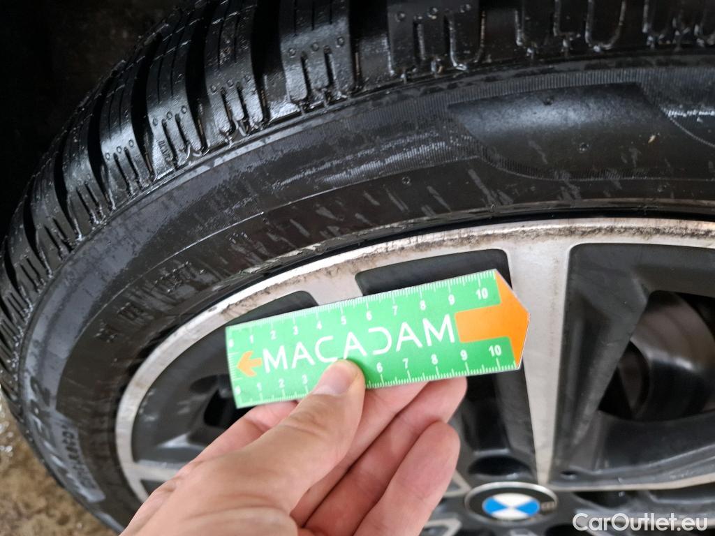  Bmw  Serie 1 Série 1 Berline 116 d Lounge 1.5 115CV BVA7 E6d #17