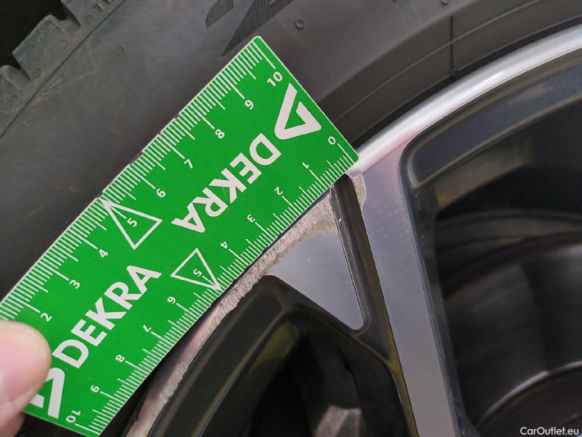  Bmw  X1 Série  sDrive 18 i xLine 1.5 135CV BVA7 E6d #1