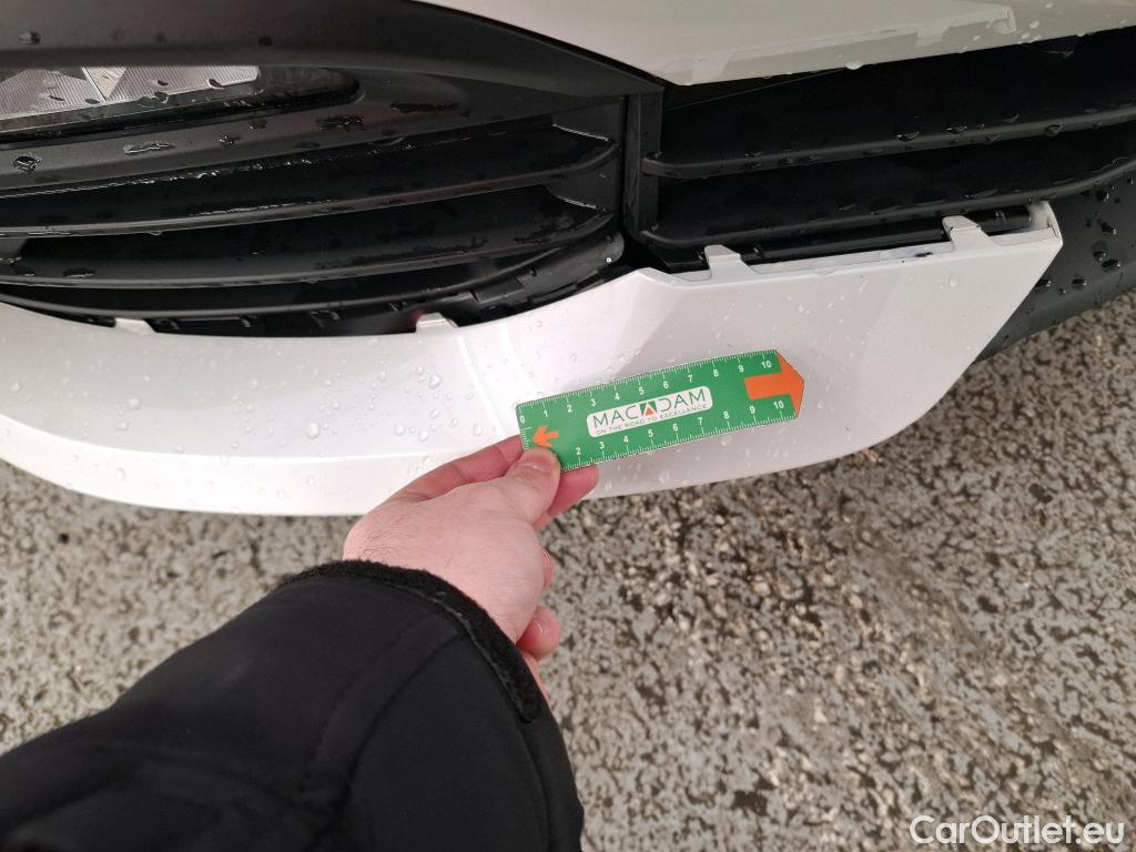  Bmw  Serie 1 BMW Série 1 / 2019 / 5P / Berline 116i DKG7 Business Design #4